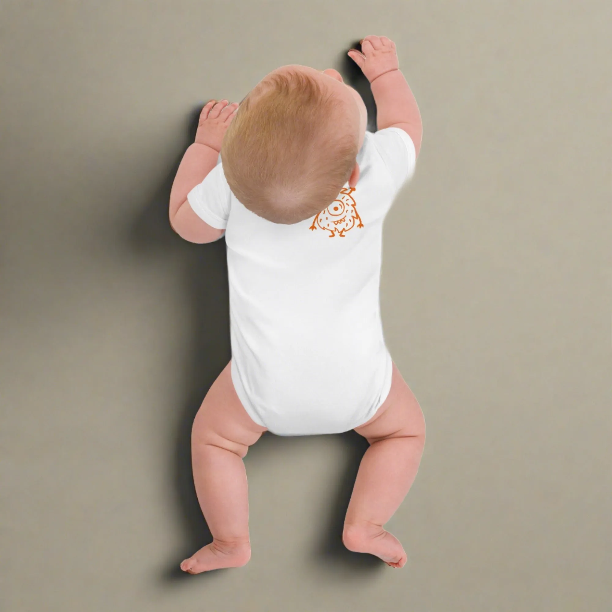 Durable Organic Cotton Baby Bodysuit - Ideal for Baby Adventures