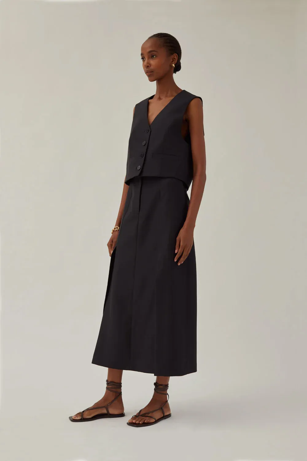 Luna Vest in Black
