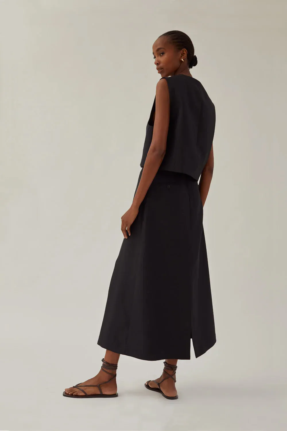 Luna Vest in Black