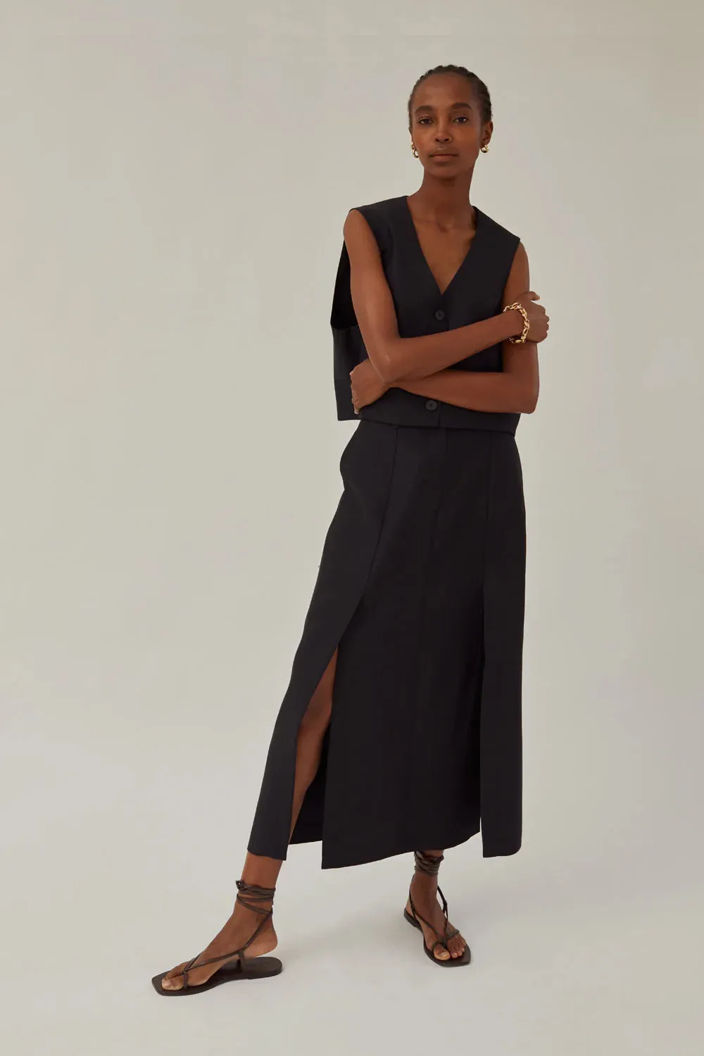 Luna Vest in Black
