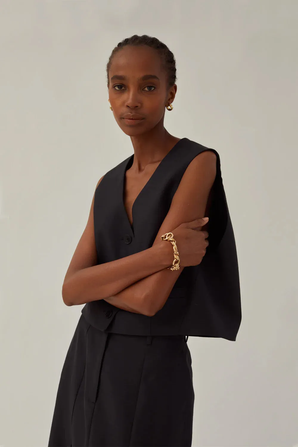 Luna Vest in Black
