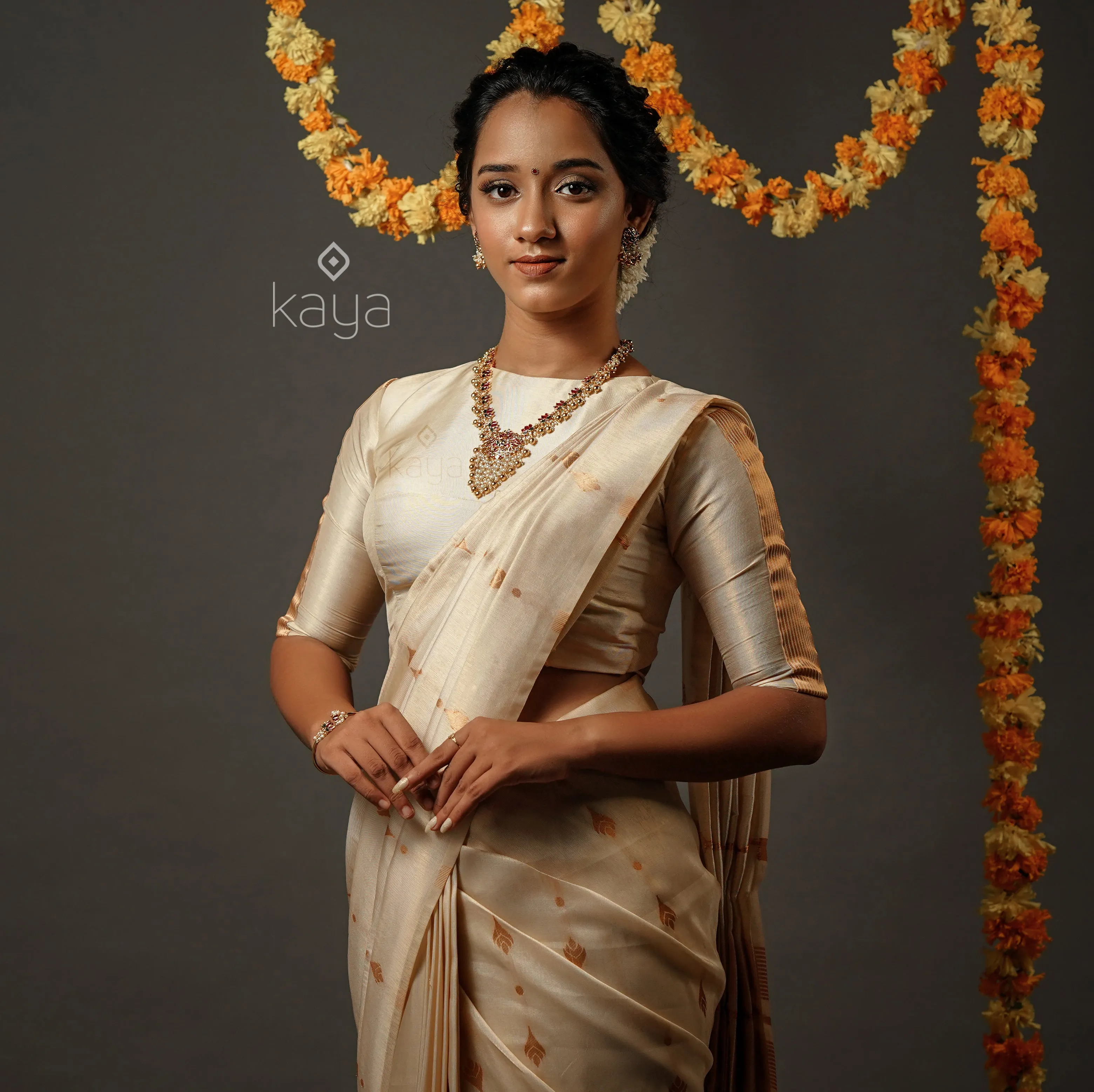 NV100904 - Thamara Long Necklace with matching Earrings