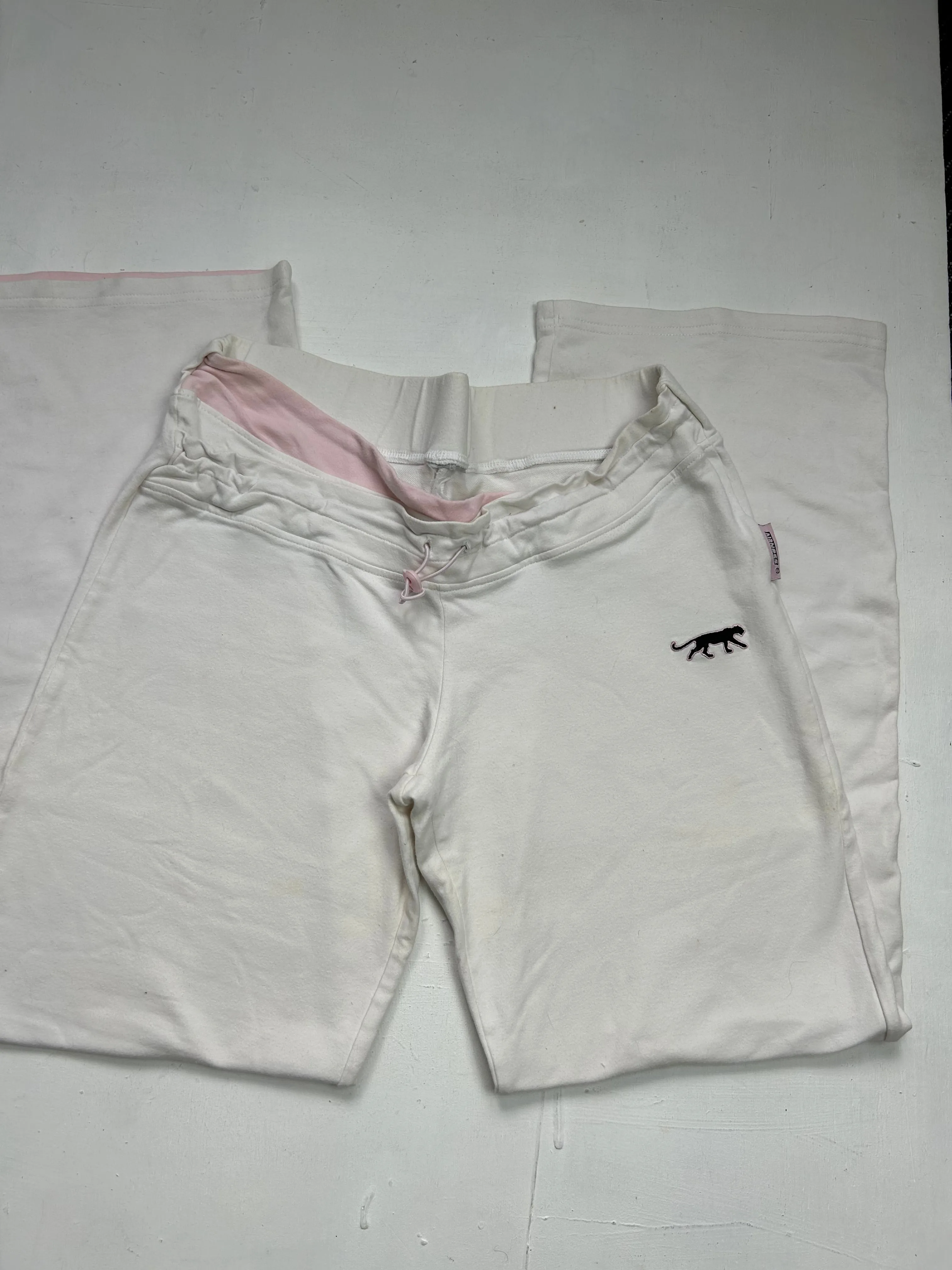 White & pink cotton low rise baggy joggers pants (S)